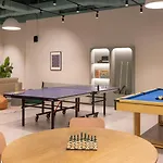 Weave Studios - Sai Ying Pun